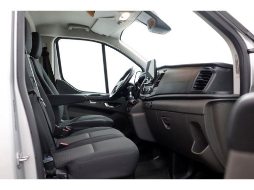 Ford Transit Custom 2.0 TDCI 130pk L2H1 Trend Navi/Camera/Trekhaak 2800kg 05-2020 ActivLease financial lease