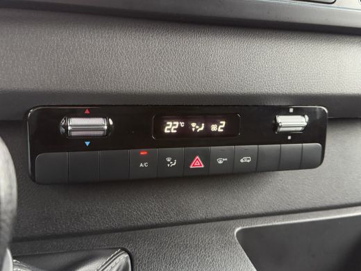 Mercedes Sprinter 314 CDI 143 PK RWD 3.5T / L2H1 / 1e EIG. / AIRCO / CRUISE / GEVEERDE STOEL ActivLease financial lease