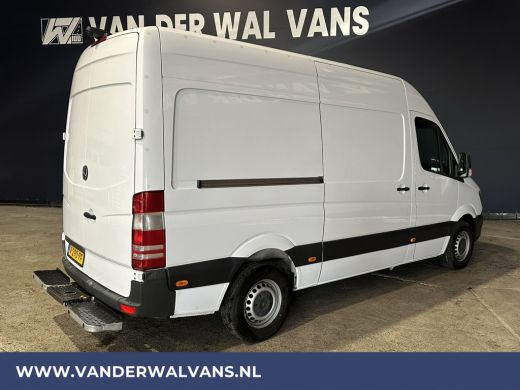 Mercedes Sprinter 316 CDI 164pk L2H2 Euro6 Airco | 2800kg trekhaak | Camera | Cruisecontrol Parkeersensoren, multif... ActivLease financial lease