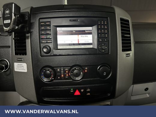 Mercedes Sprinter 316 CDI 164pk L2H2 Euro6 Airco | 2800kg trekhaak | Camera | Cruisecontrol Parkeersensoren, multif... ActivLease financial lease