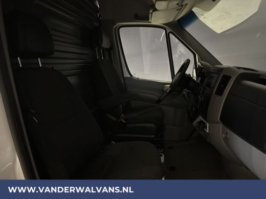 Mercedes Sprinter 316 CDI 164pk L2H2 Euro6 Airco | 2800kg trekhaak | Camera | Cruisecontrol Parkeersensoren, multif... ActivLease financial lease