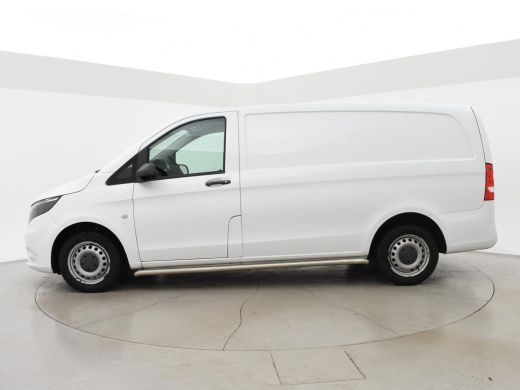 Mercedes-Benz Vito 111 CDI LANG BESTELAUTO VAN HET JAAR EDITIE + TREKHAAK / CRUISE / SIDEBARS ActivLease financial lease