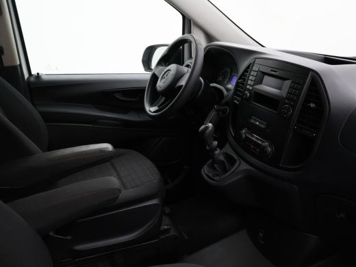 Mercedes Vito 111 CDI LANG BESTELAUTO VAN HET JAAR EDITIE + TREKHAAK / CRUISE / SIDEBARS ActivLease financial lease