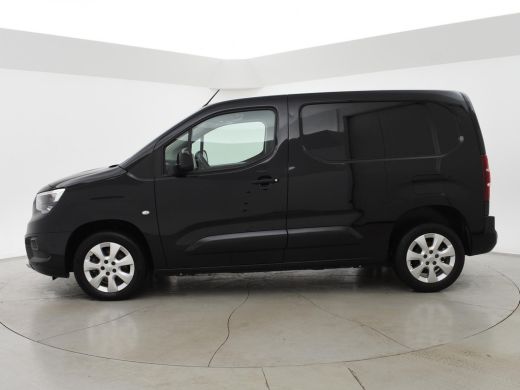 Opel Combo 1.5D 130 PK AUT. INNOVATION | APPLE CARPLAY | CAMERA | CRUISE ActivLease financial lease