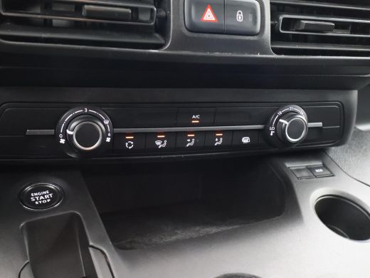 Opel Combo 1.5D 130 PK AUT. INNOVATION | APPLE CARPLAY | CAMERA | CRUISE ActivLease financial lease