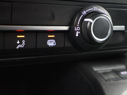 Opel Combo 1.5D 130 PK AUT. INNOVATION | APPLE CARPLAY | CAMERA | CRUISE ActivLease financial lease