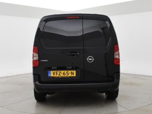 Opel Combo 1.5D 130 PK AUT. INNOVATION | APPLE CARPLAY | CAMERA | CRUISE ActivLease financial lease