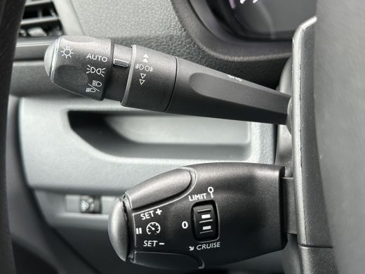 Opel Vivaro 1.5 CDTI 102 PK EDITION / L2H1 / 1e EIG. / AIRCO / CRUISE / CAMERA / NAVI / 3-ZITS / PDC ActivLease financial lease