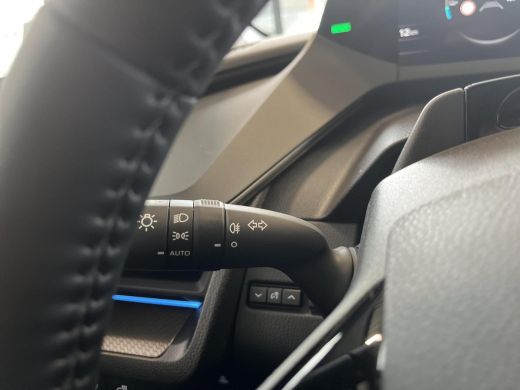 Toyota Prius 2.0 Plug-in Hybrid 220 Executive | Nieuw te bestellen | Private lease vanaf €441,- p.m.! ActivLease financial lease