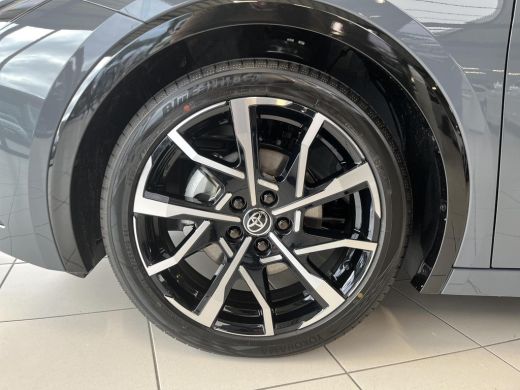 Toyota Prius 2.0 Plug-in Hybrid 220 Executive | Nieuw te bestellen | Private lease vanaf €441,- p.m.! ActivLease financial lease