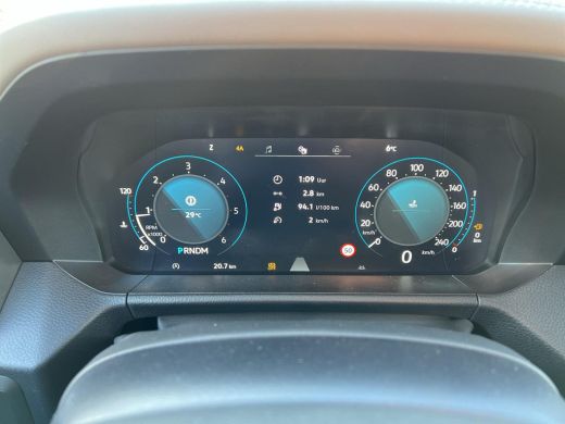 Volkswagen Amarok Plus Cabine 3.0 TDI V6 240 pk Automaat 4x4 | Style | Rolbeugel | Trekhaak | ACC | ActivLease financial lease