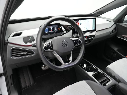 Volkswagen ID.3 Pro Edition 58 kWh Navigatie Camera Clima Stoelverwarming 243 ActivLease financial lease