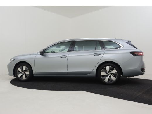 Volkswagen Passat Variant 1.5 eTSI 150pk 7-DSG | 1e eigenaar | Adaptief cruise control | Dodehoekdetectie | ERGO Ac... ActivLease financial lease