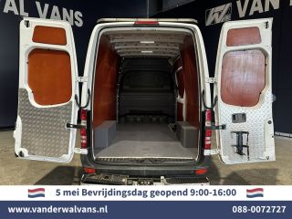 Mercedes Sprinter 316 CDI 164pk L2H2 Euro6 Airco | 2800kg trekhaak | Navigatie | Cruisecontrol Parkeersensoren