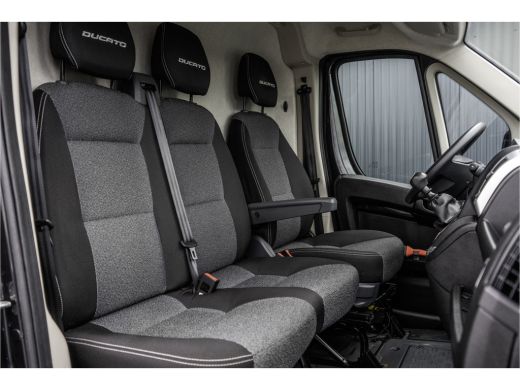 Fiat Ducato 2.3 MultiJet L1H1 | Euro 6 | Cruise | Climate | Navigatie | Camera ActivLease financial lease