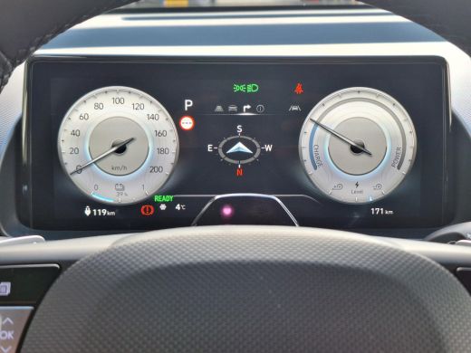 Hyundai Inster Pulse 49 kWh | Winterpack | Stoel/stuur verwarming | Achteruitrij camera | lichtmetalen velgen | ActivLease financial lease