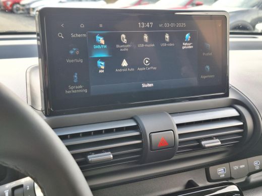 Hyundai Inster Pulse 49 kWh | Winterpack | Stoel/stuur verwarming | Achteruitrij camera | lichtmetalen velgen | ActivLease financial lease