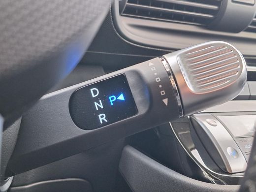Hyundai Inster Pulse 49 kWh | Winterpack | Stoel/stuur verwarming | Achteruitrij camera | lichtmetalen velgen | ActivLease financial lease