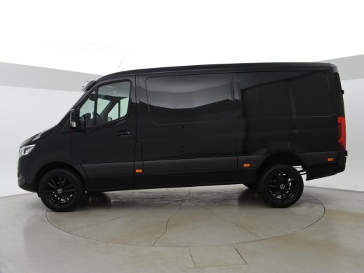 Mercedes Sprinter 319 3.0 CDI V6 190 PK AUT. L2H1 + 3500 KG TREKHAAK Mercedes-Benz Sprinter 319 3.0 CDI V9 190 PK A... ActivLease financial lease