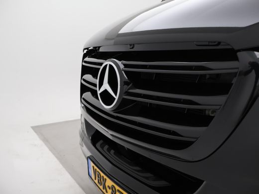 Mercedes Sprinter 319 3.0 CDI V6 190 PK AUT. L2H1 + 3500 KG TREKHAAK Mercedes-Benz Sprinter 319 3.0 CDI V9 190 PK A... ActivLease financial lease