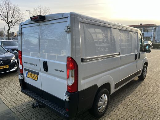 Peugeot Boxer 2.2 BlueHDi 120 S&S L2H1 3.0t | Airco | Camera | PDC V+A | Full led | Cruise control | DAB | ActivLease financial lease