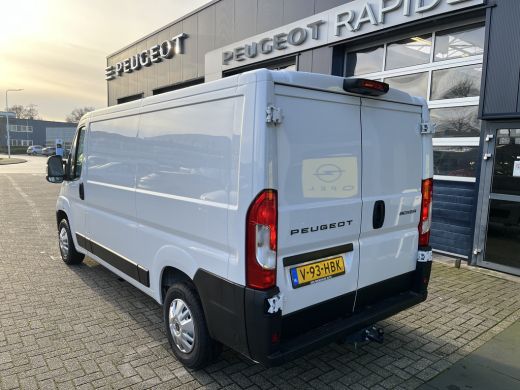 Peugeot Boxer 2.2 BlueHDi 120 S&S L2H1 3.0t | Airco | Camera | PDC V+A | Full led | Cruise control | DAB | ActivLease financial lease