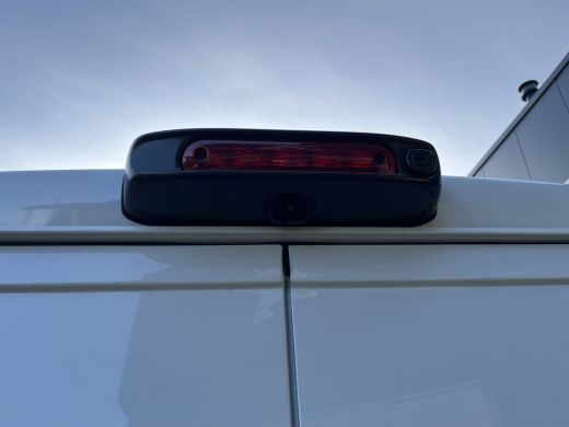 Peugeot Boxer 2.2 BlueHDi 120 S&S L2H1 3.0t | Airco | Camera | PDC V+A | Full led | Cruise control | DAB | ActivLease financial lease
