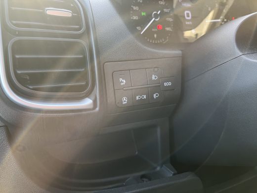 Peugeot Boxer 2.2 BlueHDi 120 S&S L2H1 3.0t | Airco | Camera | PDC V+A | Full led | Cruise control | DAB | ActivLease financial lease