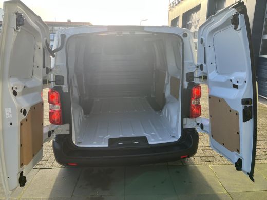 Peugeot Expert Peugeot 145Standaard| Parkeersensoren achter | Surround NAV pakket | Volwaardig reservewiel Peuge... ActivLease financial lease
