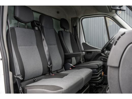 Renault Master 2.3 dCi Bakwagen met laadklep (1000 KG) | Dubbellucht | Euro 6 | 164 PK | Cruise | Airco | Navigatie ActivLease financial lease