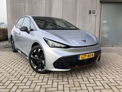 Seat Born Performance 63 kWh | 360 graden camera | Sennheiser | Stoelverwarming ActivLease financial lease