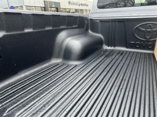 Toyota Hilux 2.4 D-4D Double Cab Professional Van |Inclusief Trekhaak & Bedliner kunststof| ActivLease financial lease
