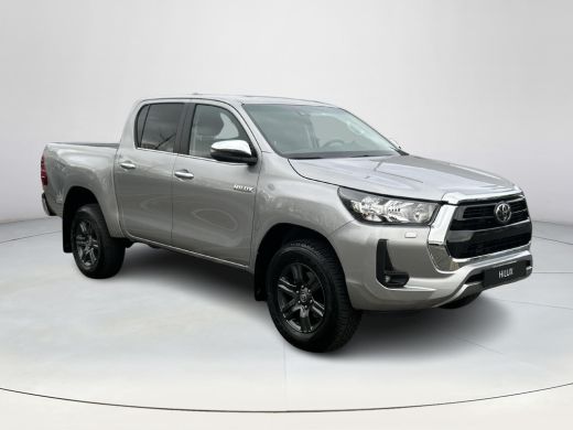 Toyota Hilux 2.4 D-4D Double Cab Professional Van |Inclusief Trekhaak & Bedliner kunststof| ActivLease financial lease