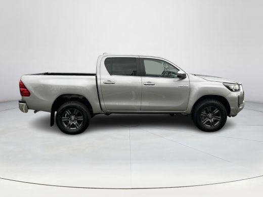 Toyota Hilux 2.4 D-4D Double Cab Professional Van |Inclusief Trekhaak & Bedliner kunststof| ActivLease financial lease
