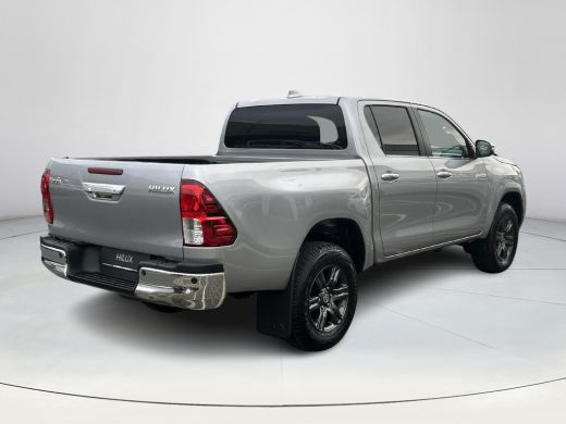 Toyota Hilux 2.4 D-4D Double Cab Professional Van |Inclusief Trekhaak & Bedliner kunststof| ActivLease financial lease