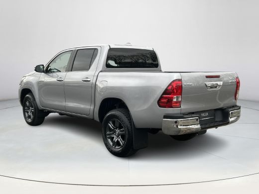 Toyota Hilux 2.4 D-4D Double Cab Professional Van |Inclusief Trekhaak & Bedliner kunststof| ActivLease financial lease