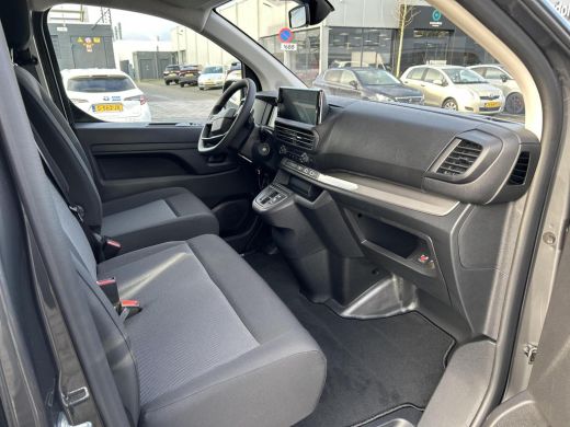 Toyota PROACE Electric Worker Challenger Extra Range L1 75 kWh Toyota PROACE Electric Worker Challenger Extra Range 75 kWh ActivLease financial lease