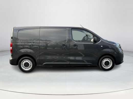 Toyota PROACE Electric Worker Challenger Extra Range L1 75 kWh Toyota PROACE Electric Worker Challenger Extra Range 75 kWh ActivLease financial lease