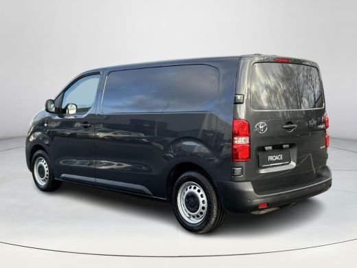 Toyota PROACE Electric Worker Challenger Extra Range L1 75 kWh Toyota PROACE Electric Worker Challenger Extra Range 75 kWh ActivLease financial lease