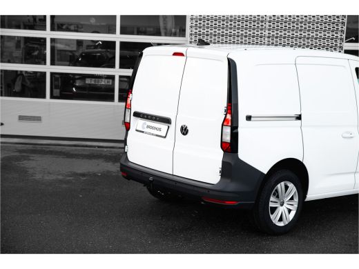 Volkswagen Caddy | Comfort | 102 pk | Trekhaak | Digitaal Display | Navi By App |-Seizoenen Banden ActivLease financial lease