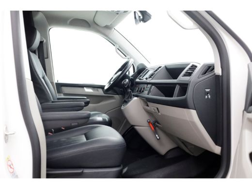 Volkswagen Transporter T6 2.0 TDI 150pk E6 DSG-Automaat L1H1 Highline LED/2x Schuifdeur 11-2018 ActivLease financial lease