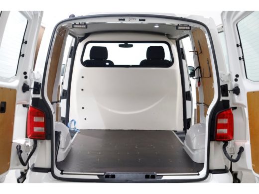 Volkswagen Transporter T6 2.0 TDI 150pk E6 DSG-Automaat L1H1 Highline LED/2x Schuifdeur 11-2018 ActivLease financial lease