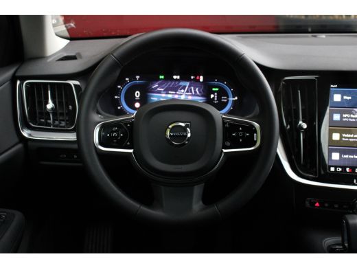 Volvo  V60 2.0 T6 Plug-in hybrid AWD Plus Dark | Stuur- en stoelverwarming | Pilot Assist | Memory Seats | A... ActivLease financial lease