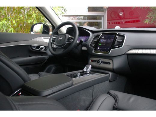 Volvo  XC90 T8 Recharge AWD 455pk Ultimate Dark | Bowers&Wilkins | Luchtvering | Massage | Trekhaak | 360 Cam... ActivLease financial lease
