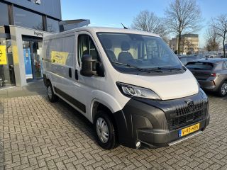 Peugeot Boxer 2.2 BlueHDi 120 S&S L2H1 3.0t | Airco | Camera | PDC V+A | Full led | Cruise control | DAB |