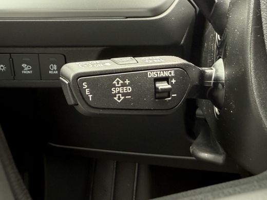 Audi Q4 e-tron Advanced edition e-tron 45 82 kWh 210 kW / 286 PK Sportback Elektr. aandrij ActivLease financial lease