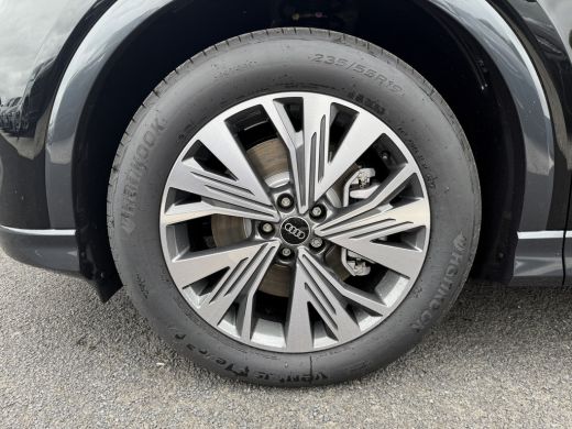 Audi Q4 e-tron Advanced edition e-tron 45 82 kWh 210 kW / 286 PK Sportback Elektr. aandrij ActivLease financial lease