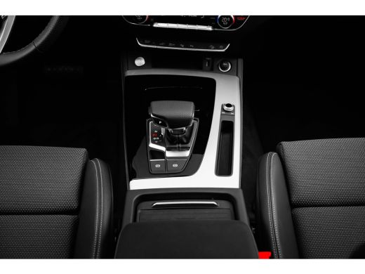 Audi Q5 S edition competition | Adaptive air suspension | Adaptive cruise control | Audi virtual cockpit ActivLease financial lease