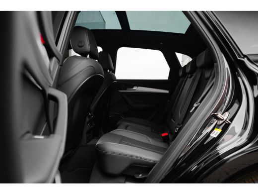 Audi Q5 S edition competition | Adaptive air suspension | Adaptive cruise control | Audi virtual cockpit ActivLease financial lease