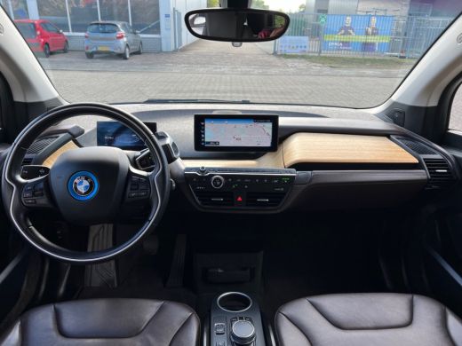 BMW i3 Executive 120Ah 42 kWh/Leder/H-Kardon/W-pomp/Camera/20"/3-fase ActivLease financial lease